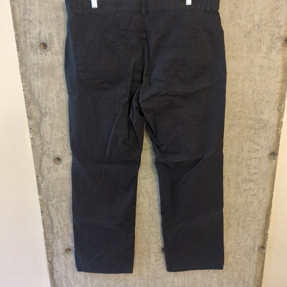 Tommy Hilfiger Mens 36x30 (meas. 38x30) Solid Black Chino Pants - Picture 2 of 9